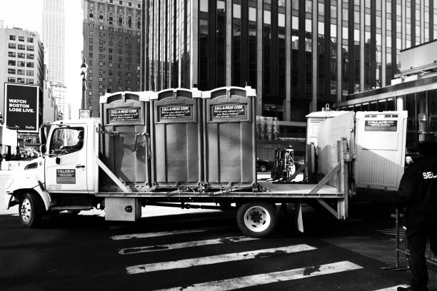 Best Portable toilet rental cost  in Ellinwood, KS